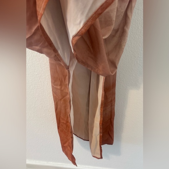 Soma Crinkle Satin Maxi Bra Dress Sunset Colors Vacation Flowy NWT Medium - Picture 8 of 11